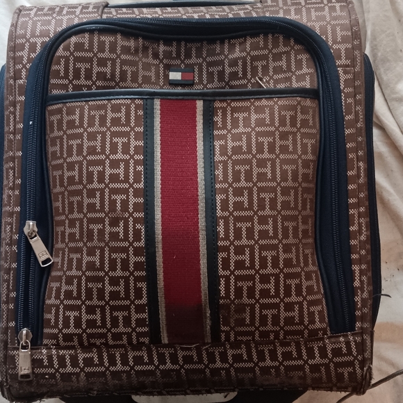 Suitcase - Picture 2 of 6